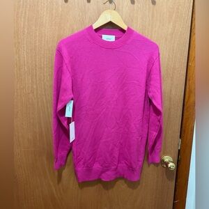 NWT Wilfred woman swears